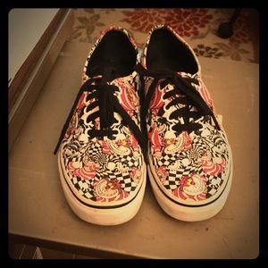 Alice in wonderland vans